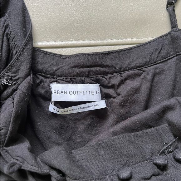 New Size M Urban Outfitters Black short layered flowy sundress - Picture 2 of 3